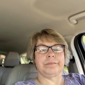 Meet your Posher, Marleta